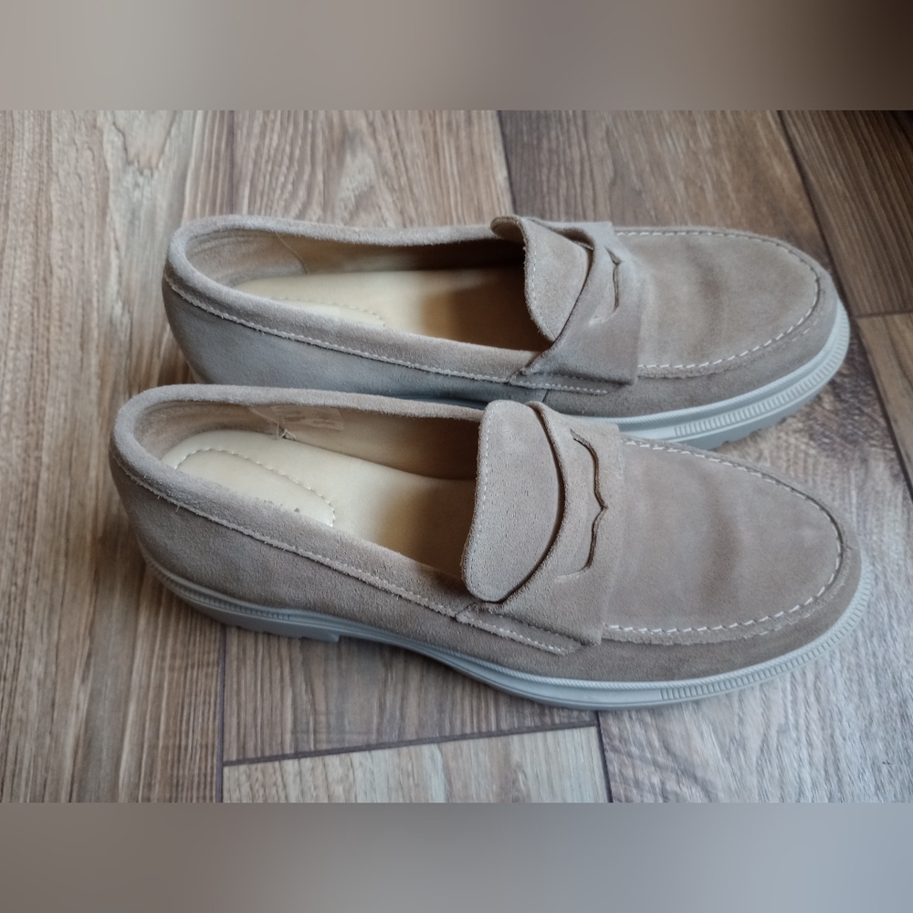 Patina- Women's Tan Leather Loafer Platforms